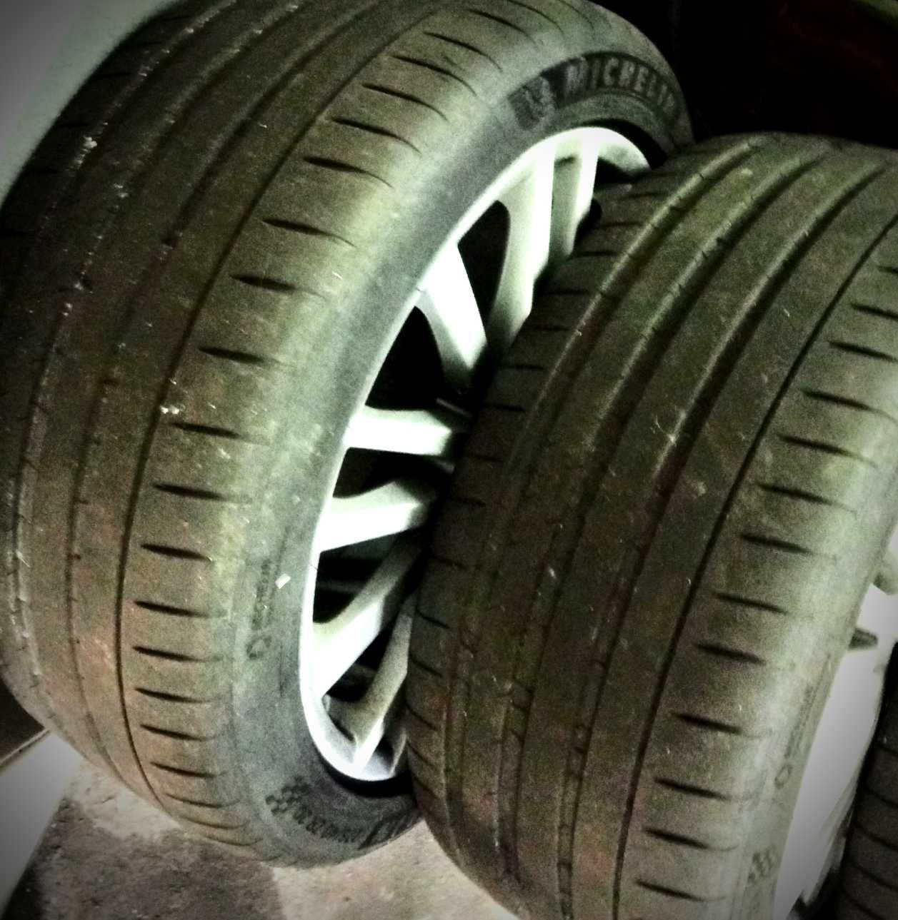 Conjunto Jantes + pneus Porsche Panamera 20"