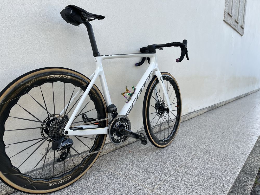 Scott Addict RC 40 sram force