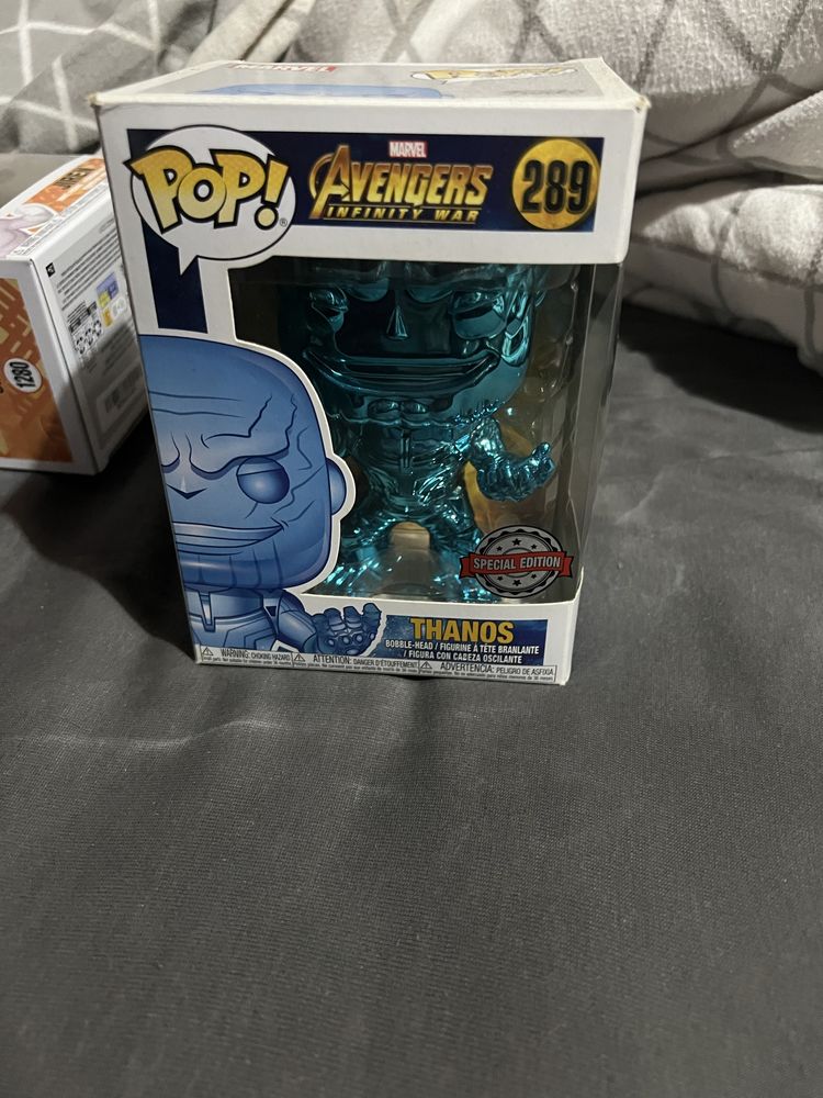 Funko POP Thanos edição especial