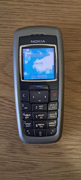 Nokia 2600 телефон