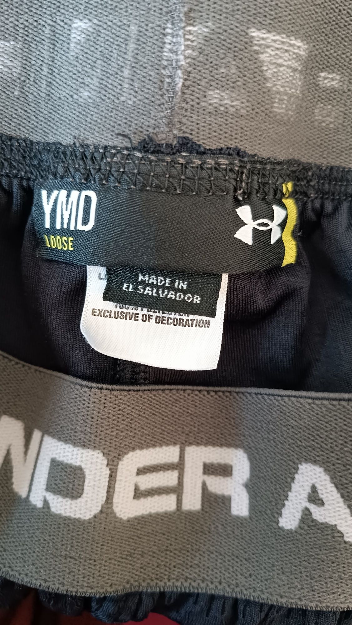 Szorty sportowe Under Armour roz YMD 10-12 lat