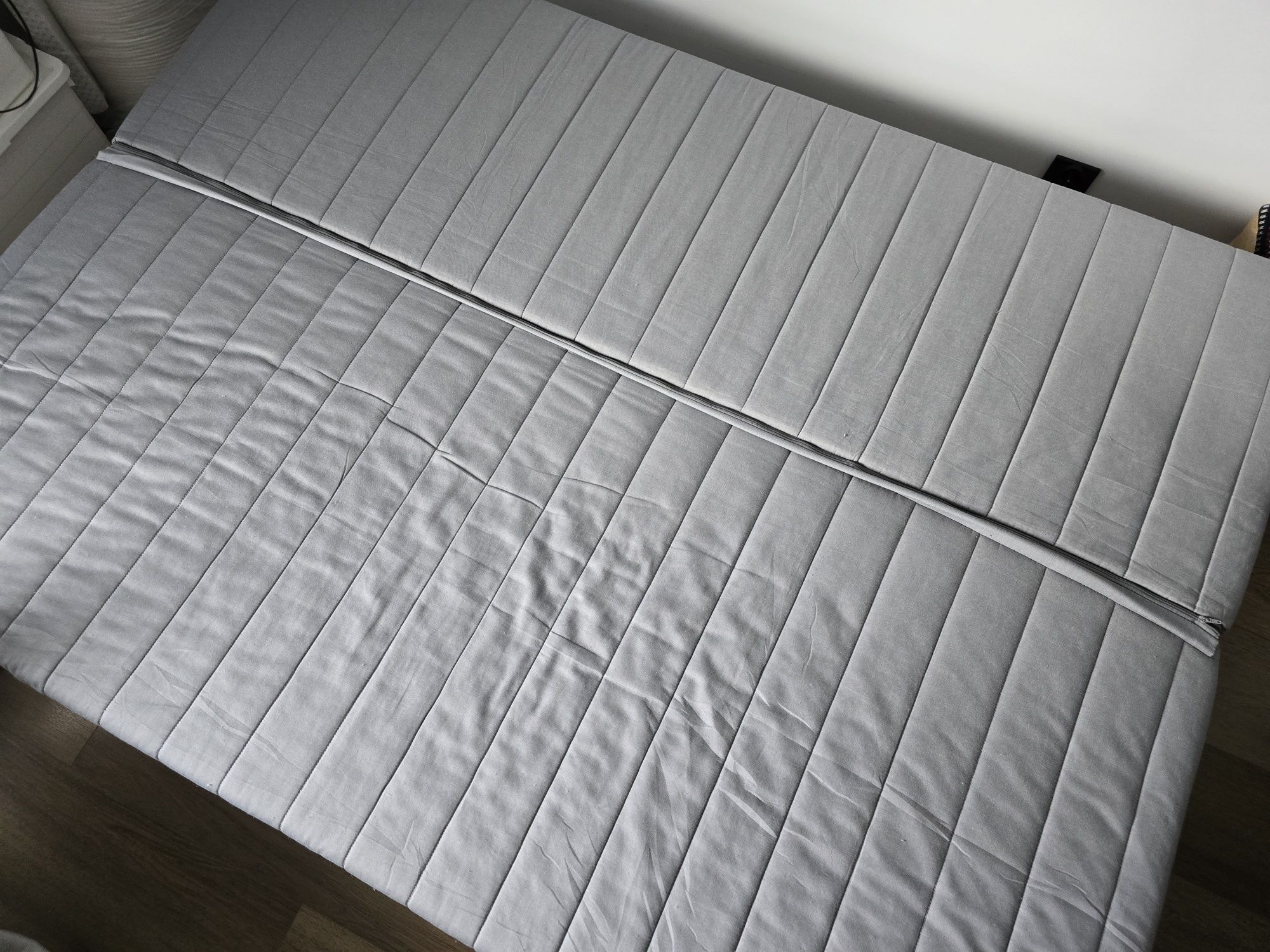 Sofa rozkładana Beddinge jasnoszara 140x200 kpl materac piankowy