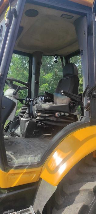 Продам экскаватор погрузчик JCB 4CX