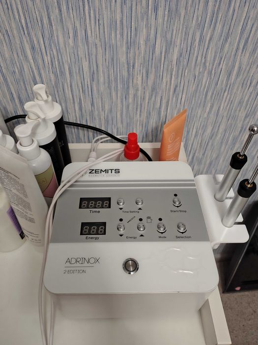 Продам микротоки для лица и тела .Фирма Zemits.