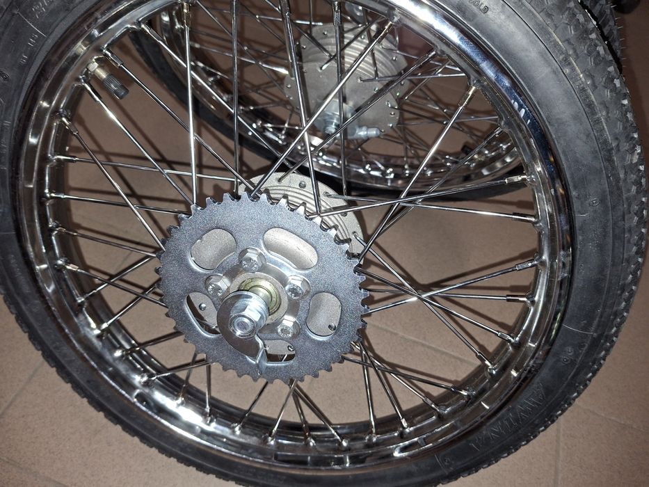 Odnowione wycentrowane kola kpl r17 romet ogar 205