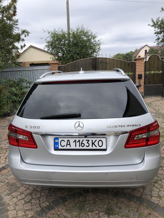 Merсedes Bensz 212 E-300 ,2012р дизель+гібрид!!