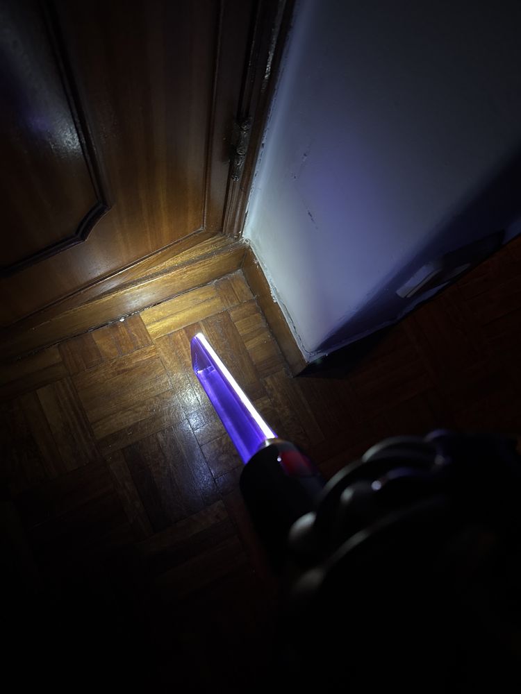 Unidade de canto com iluminação Dyson V7,V8,V10,V11