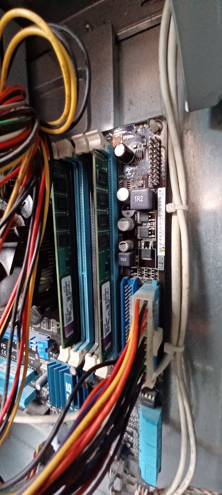 Vendo computador usado