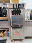 Vendo maquina gelado soft