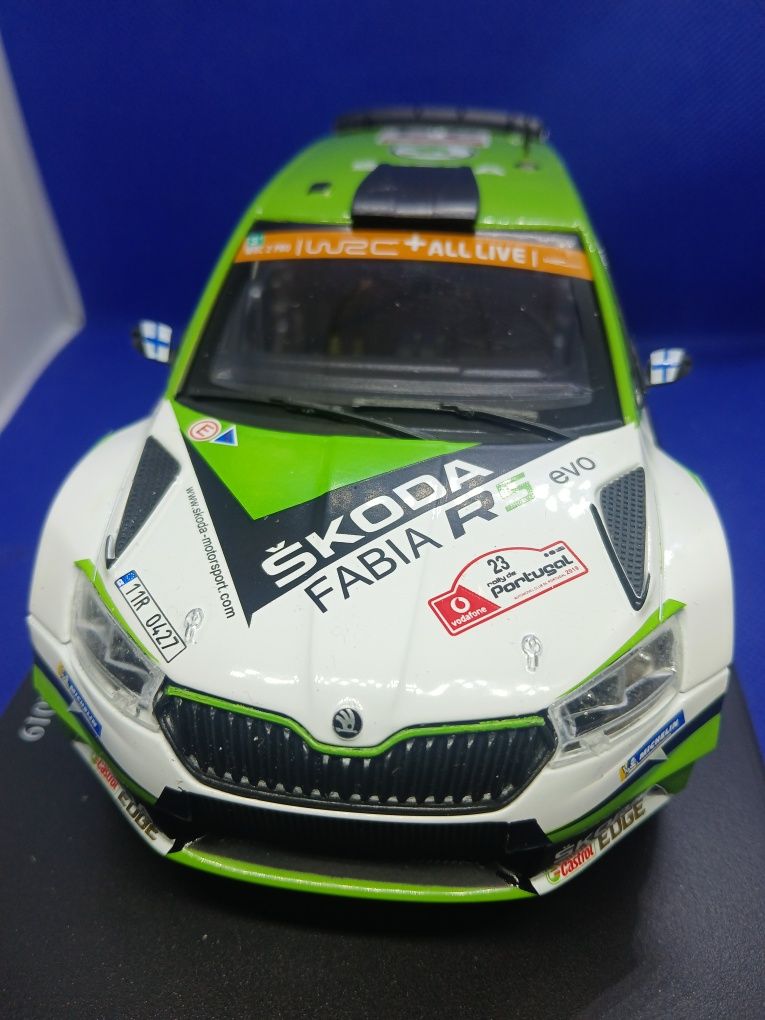 Miniaturas  do Rally de Portugal 4 modelos diferentes