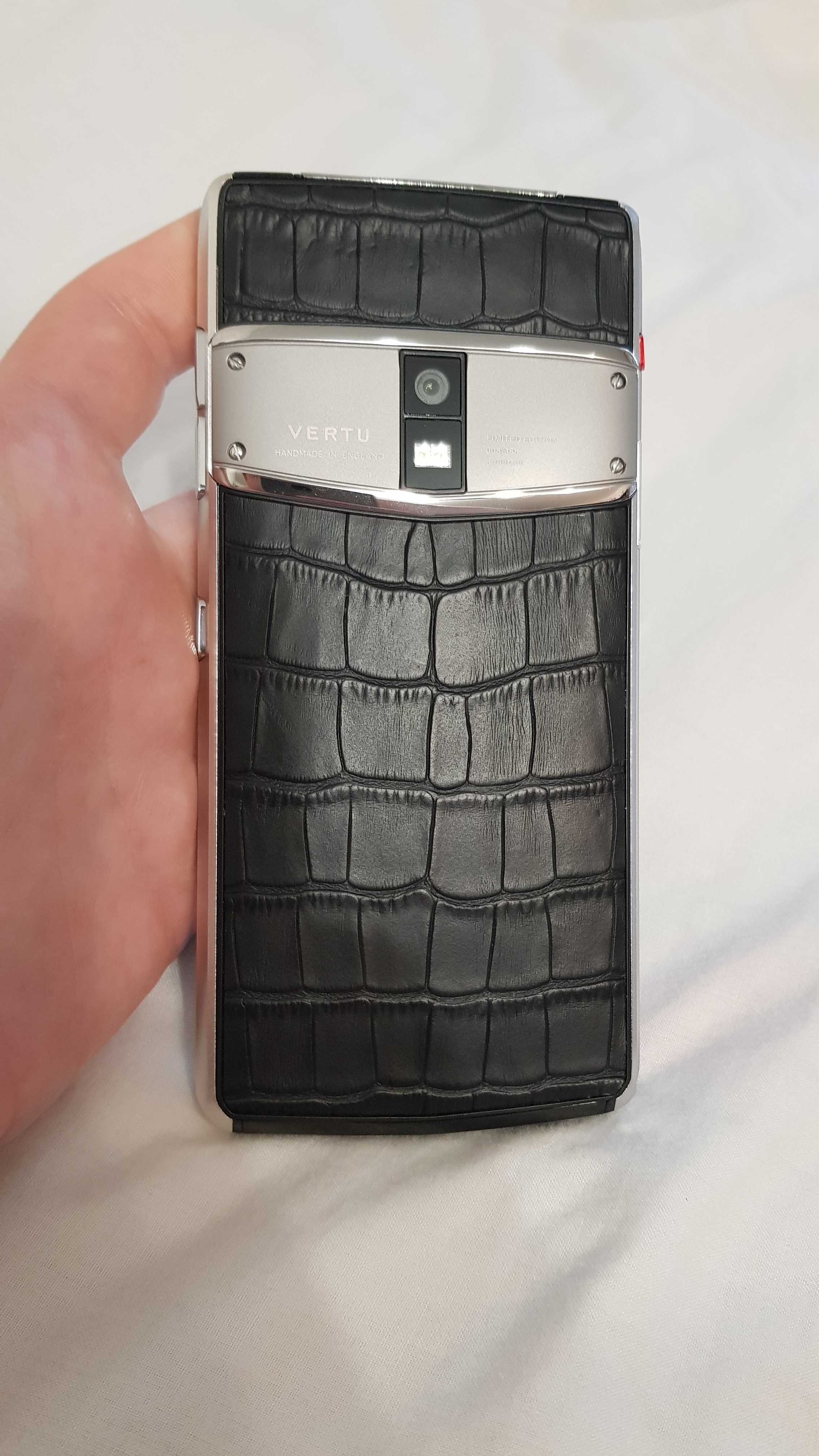 Чехол Vertu Constellation X,  Verru Signature Touch, Aster p, сигнатур