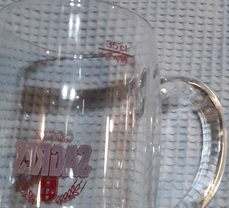 Canecas de cerveja da marca Sagres vintage, em vidro, 30 cl e 35 cl