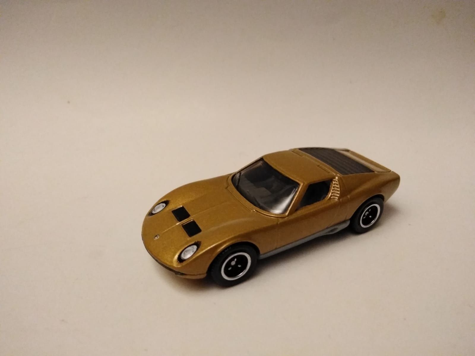 Matchbox Lamborghini Miura P400S