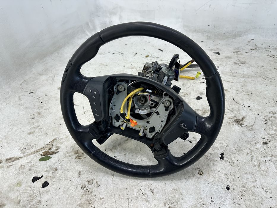 Toyota Avensis T25 kolumna kierownicza stacyjka kluczyk 2.0 D