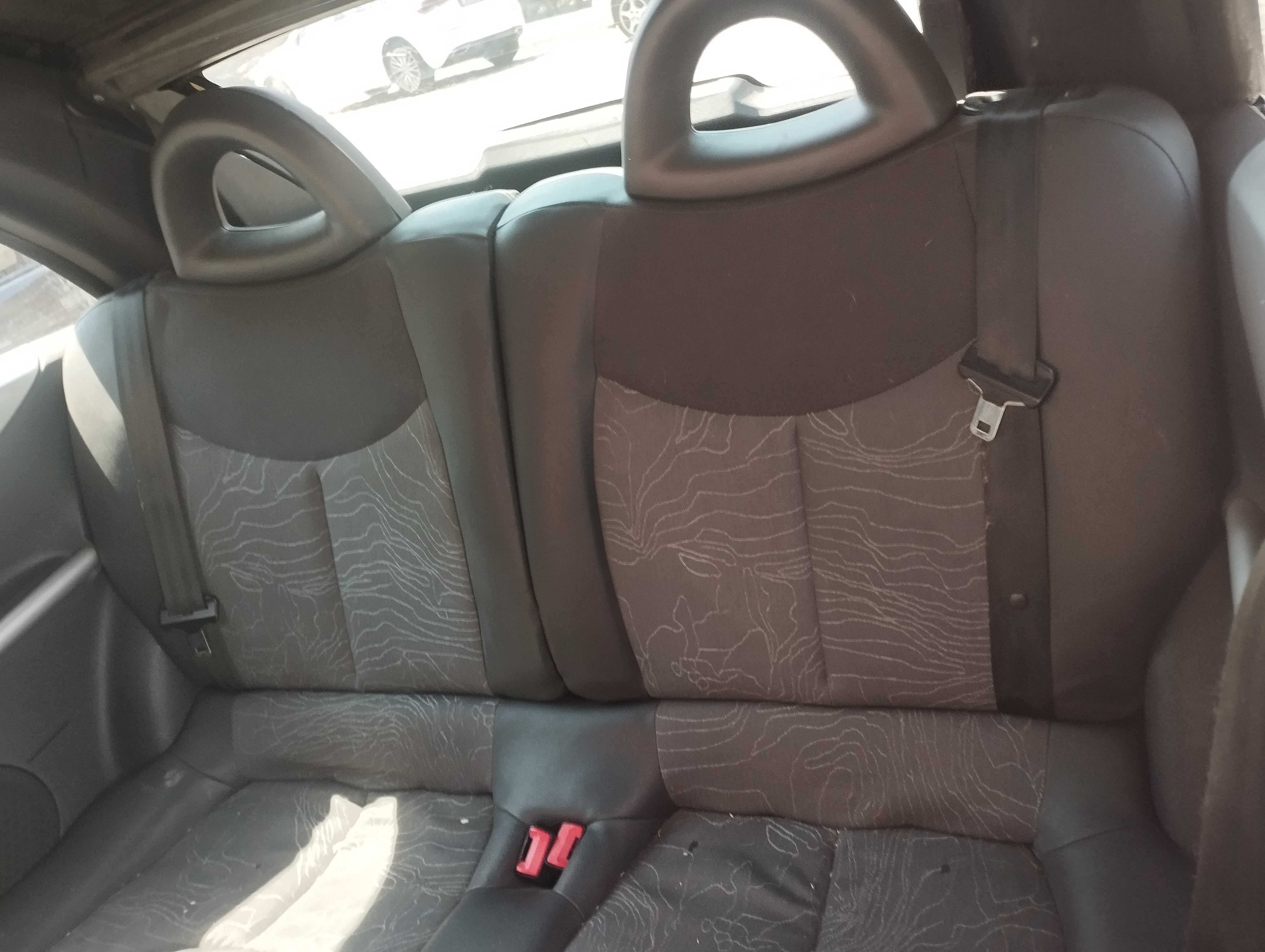 Citroen C3 Pluriel 1.4 HDI só 167000kms reais!