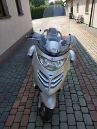 Motocykl skuter Kymco 251cm