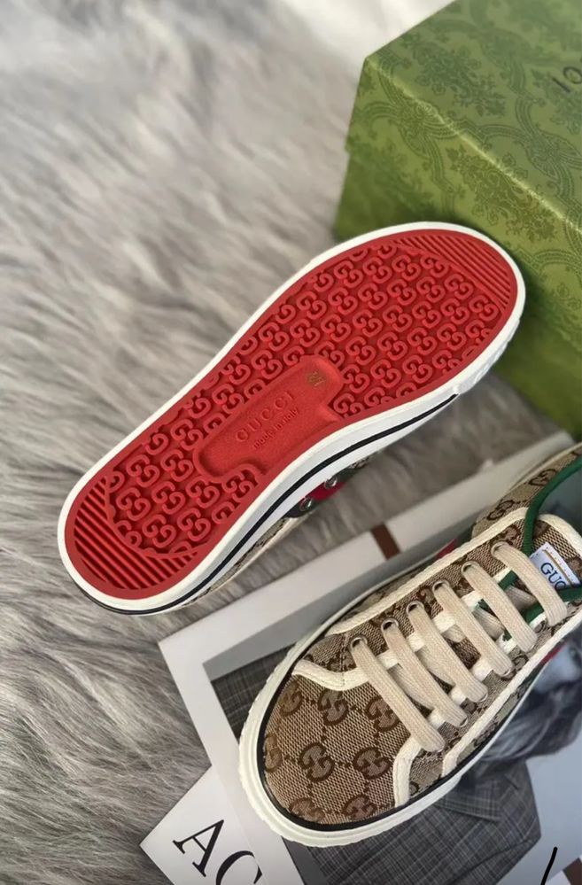 Кеди, Gucci . Кеды