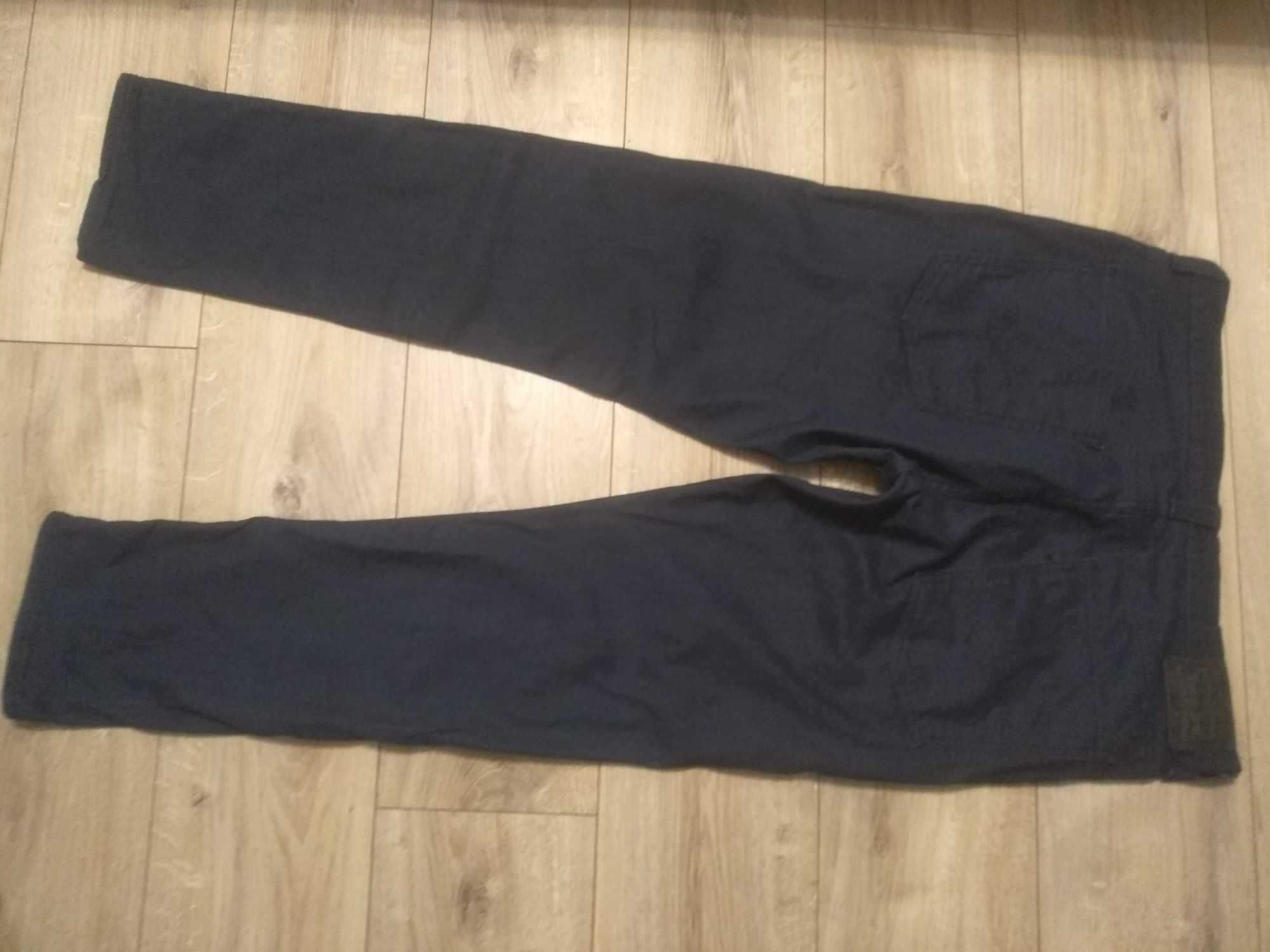 Levis 508 W36L32 spodnie jeansowe granatowe super stan rurki