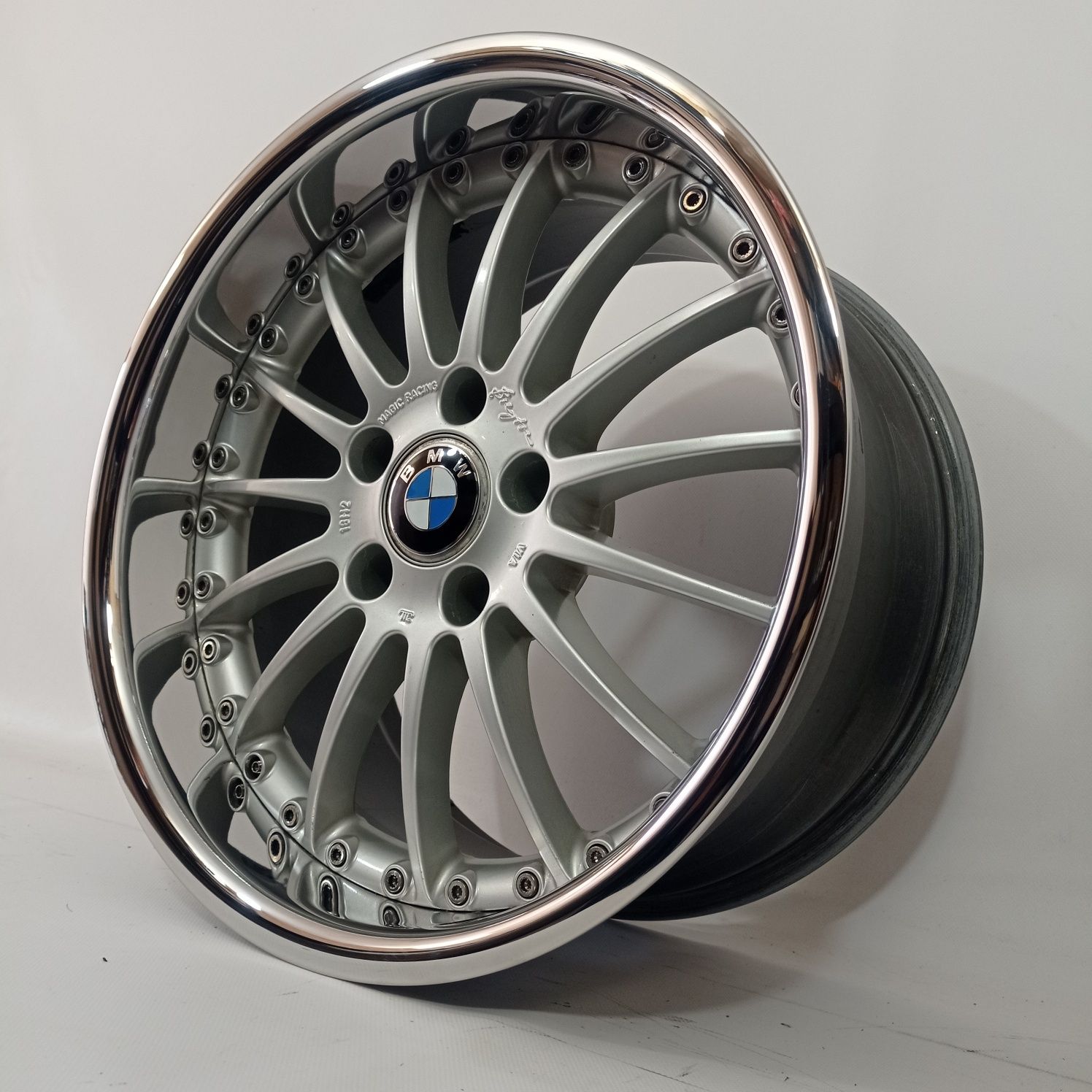 5x120 18" 8,5/9,5j bmw rant poler radinox skrecane 2tlg Breyton