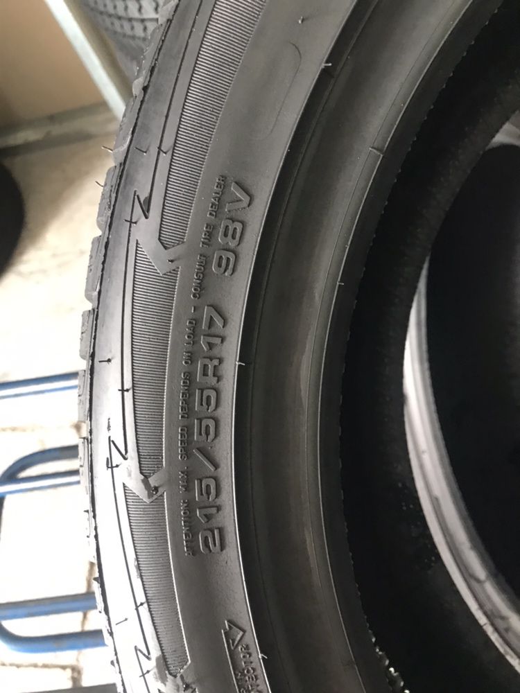 215/55/17 R17 Goodyear Ultra Grip Perfomance GEN1 4шт зима