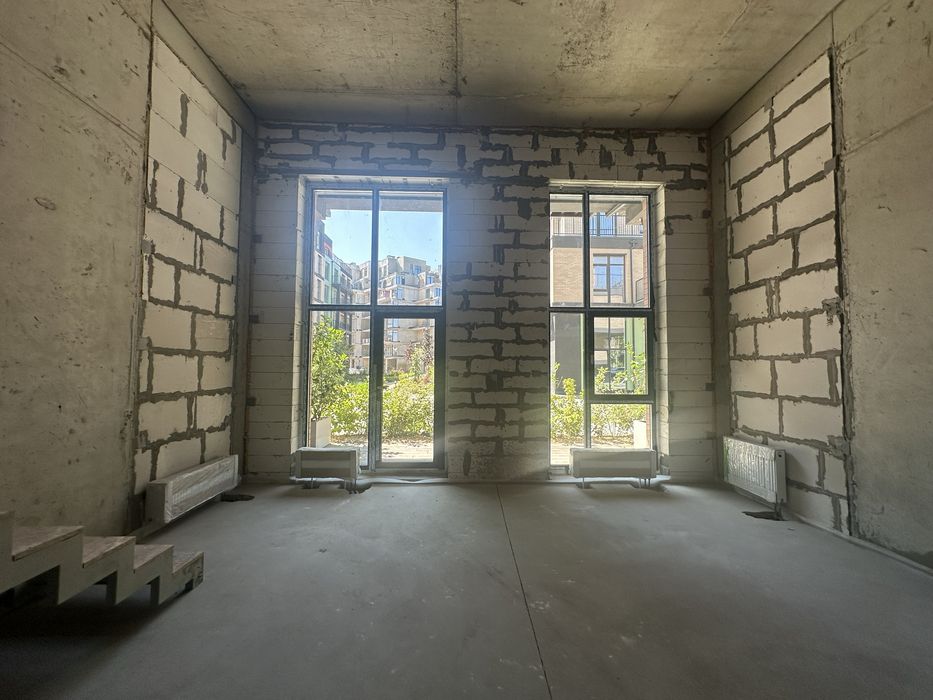 Помещение в 2 уровня, дом сдан, Пространство на Дачной, патио/ дворик