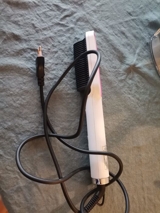 Escova Alisadora de Cabelo