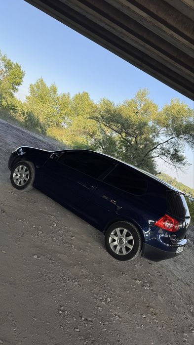 Продам Гольф 5 в отличном состоянии