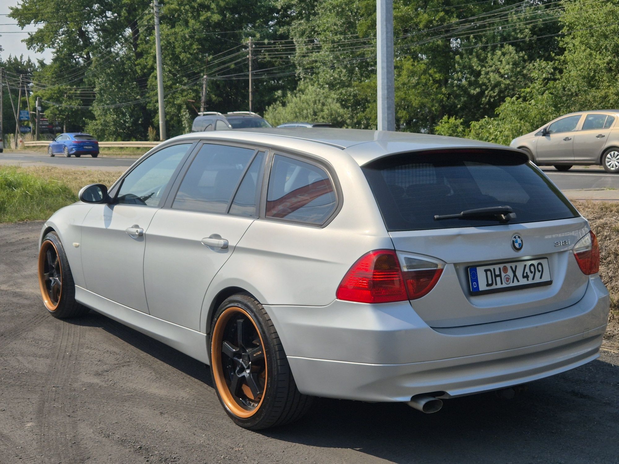 BMW 318i / 2.0 Benzyna 129KM / Felgi 19'' KESKIN