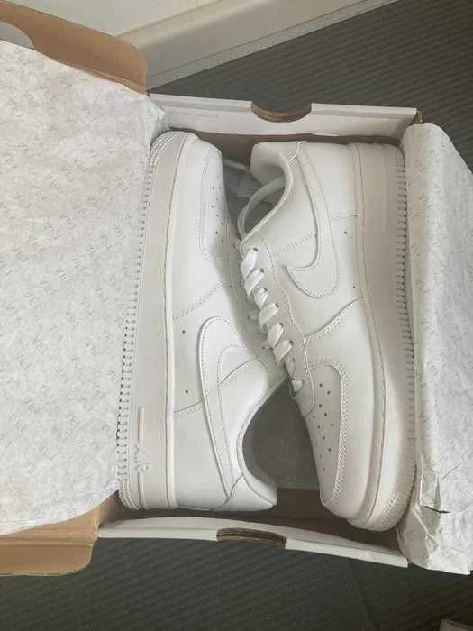 Buty sportowe "Nike_Air_Force_1_Low_White R.37.5