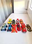 Hot Wheels 9 autek ZESTAW