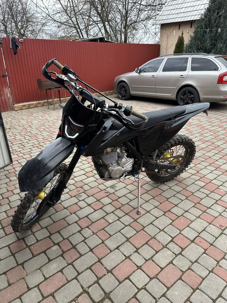 Продам Advance 300