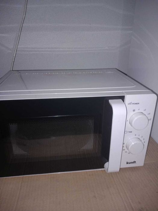 Micro-ondas KUNFT