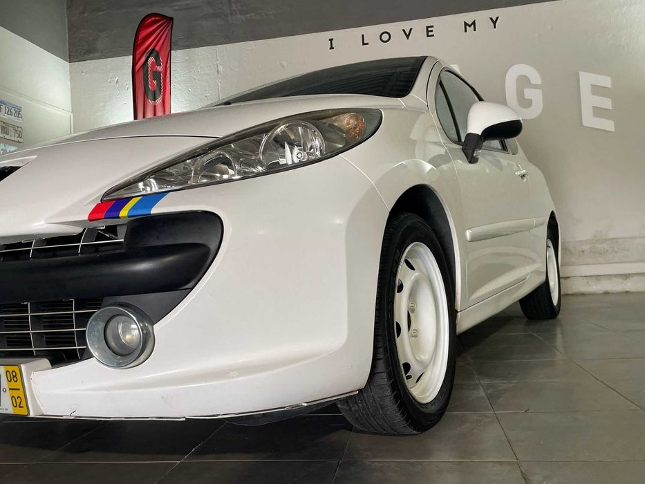 Peugeot 207 1.6Hdi - rallye réplica