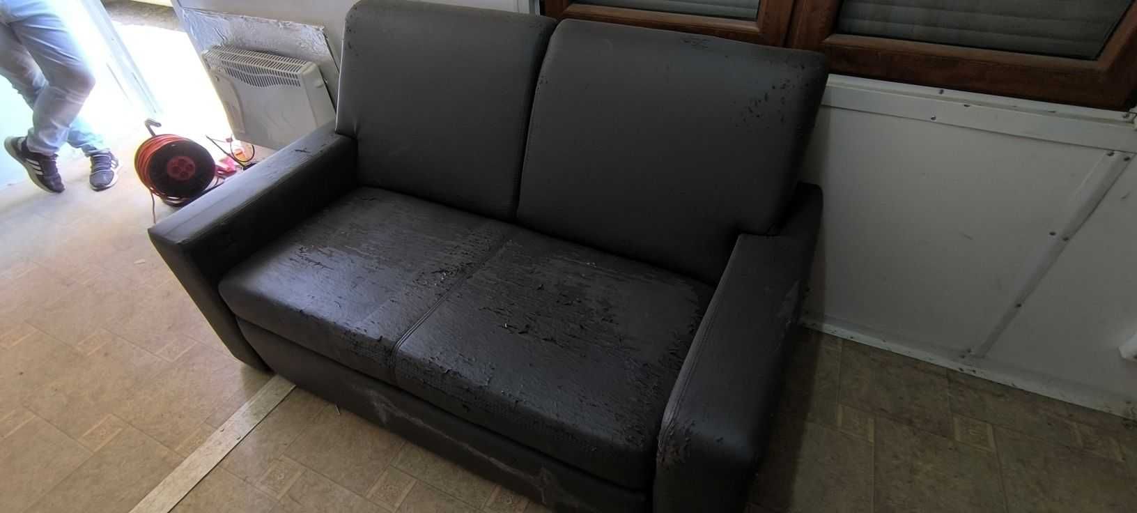 Sofa Rozkładana z pojemnikiem