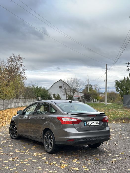 Авто Ford focus 2014