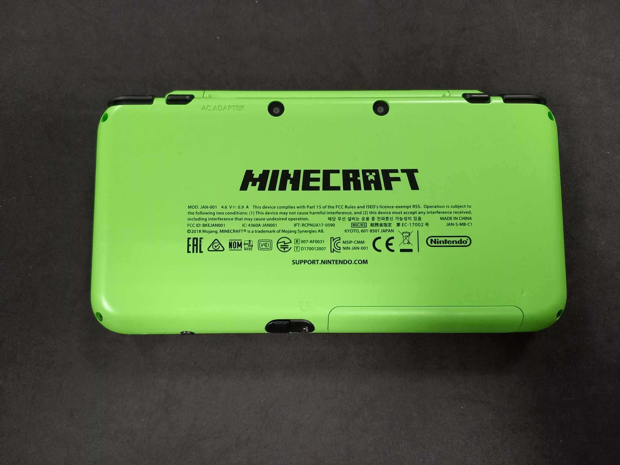 New Nintendo 2DS XL (Minecraft Creeper Edition) + Carregador 3DS