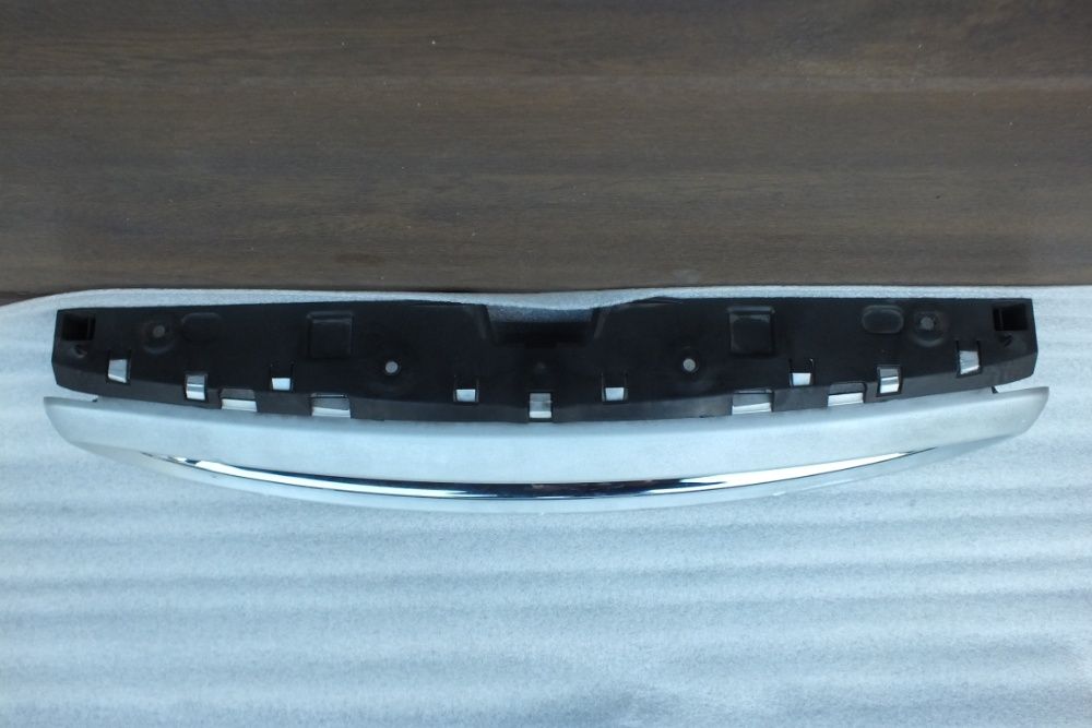 Jaguar X-type lift grill atrapa