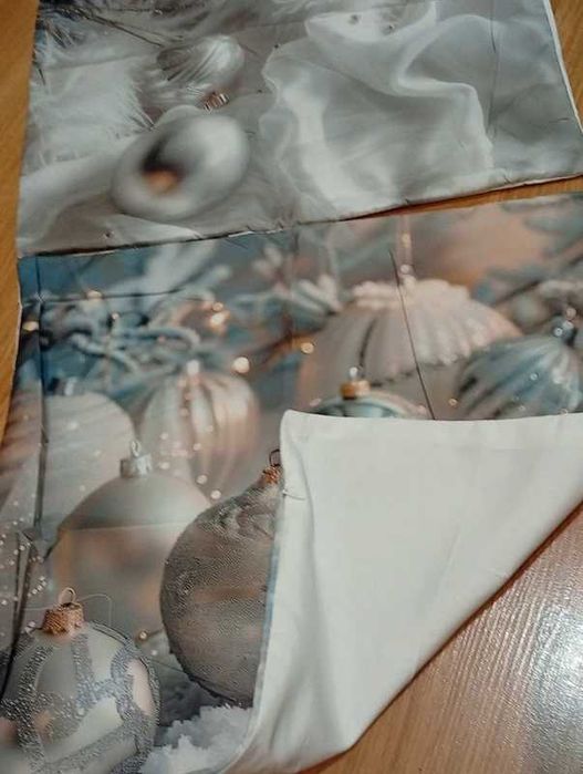 2 świąteczne poszewki na poduszki 45x45