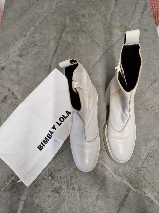 Botas Brancas Marfim 36