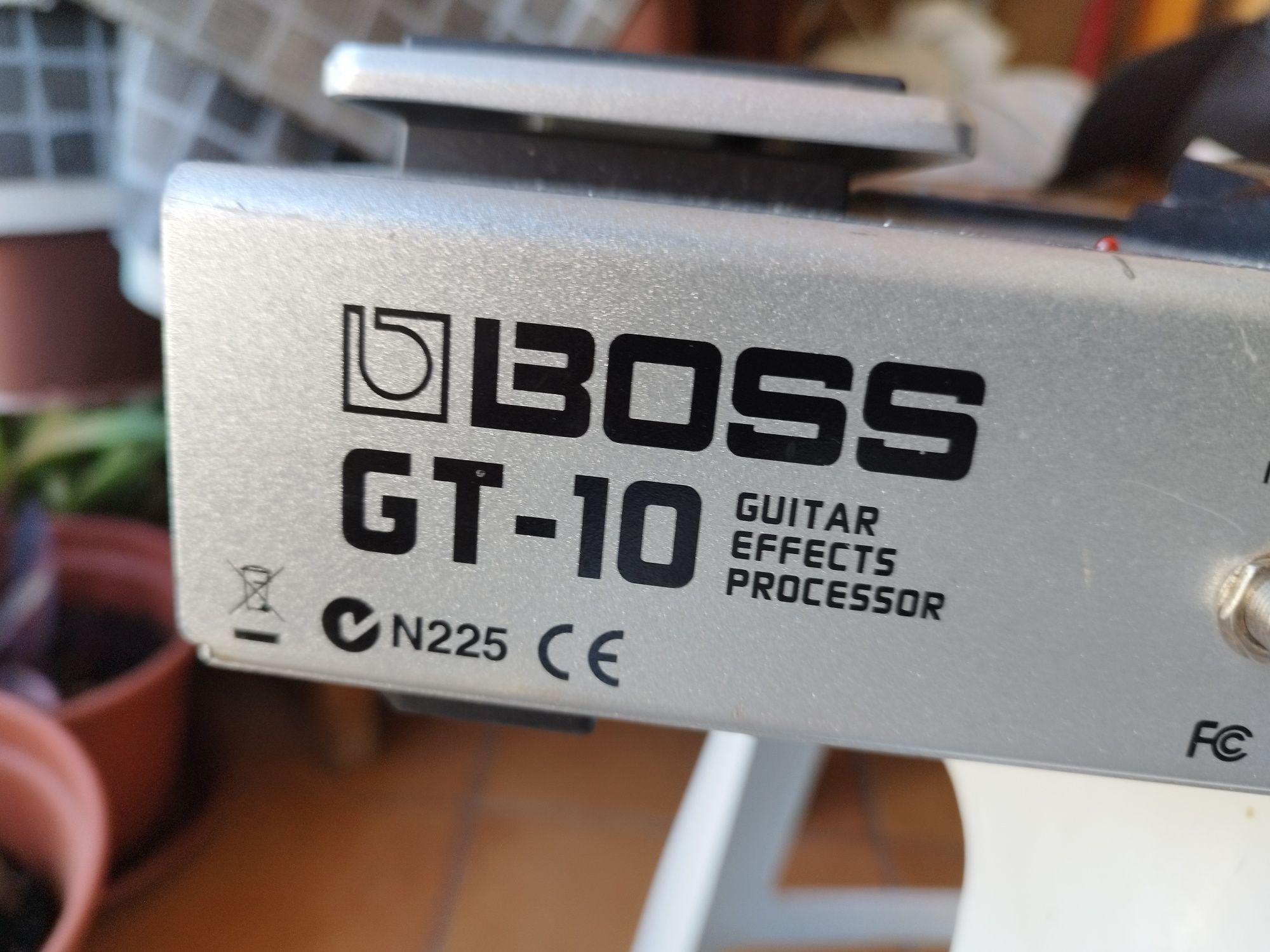 vendo Boss gt10 em perfeito estado