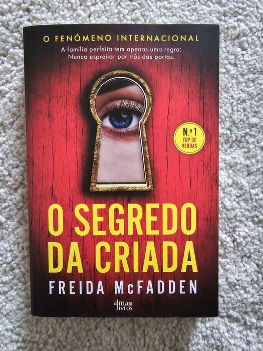 Livro " O Segredo da Criada"