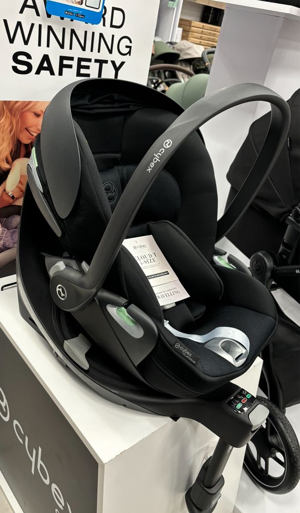 Cybex T Cloud i size z bazą obrotową