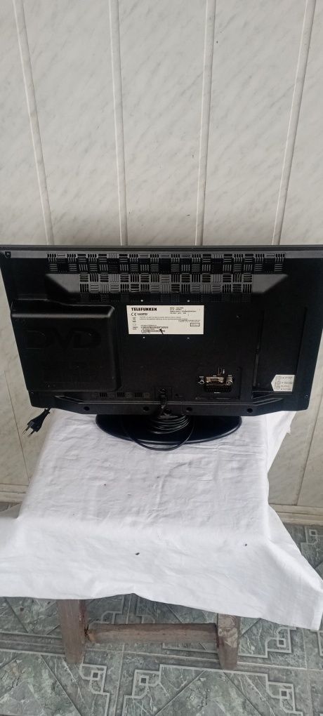 Німецький монітор TV Telefunken.