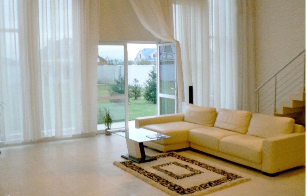 Продам дом с дизайнерским ремонтом в Чабанах, 250 м,4 комнаты