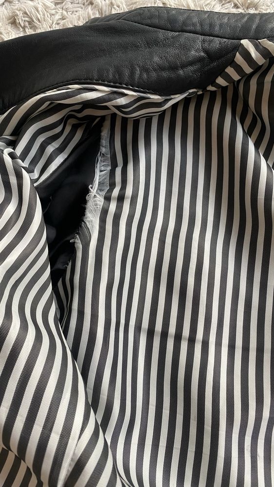 Massimo Dutti* czarna miękka kurtka rM skóra