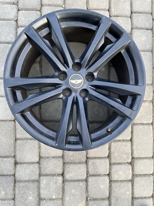 Alufelgi 5x114,3 19 cali Hyundai Genesis Coupe dwie szerokości