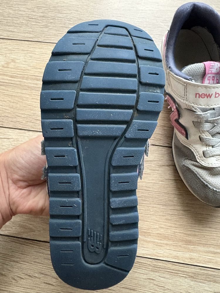 Oddam adidasy New Balance używane dziewczynka 18.5 cm/31