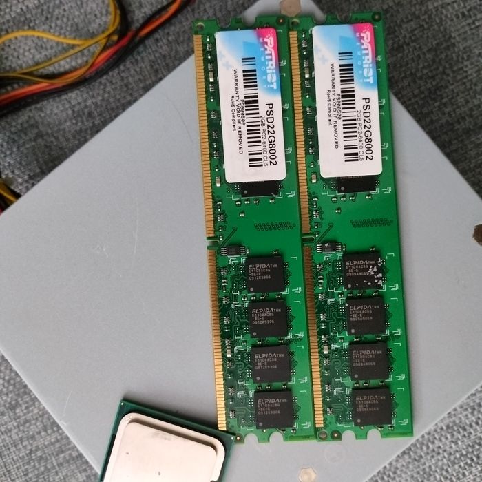 Płyta główna, procesor, pamięć ram i zasilacz