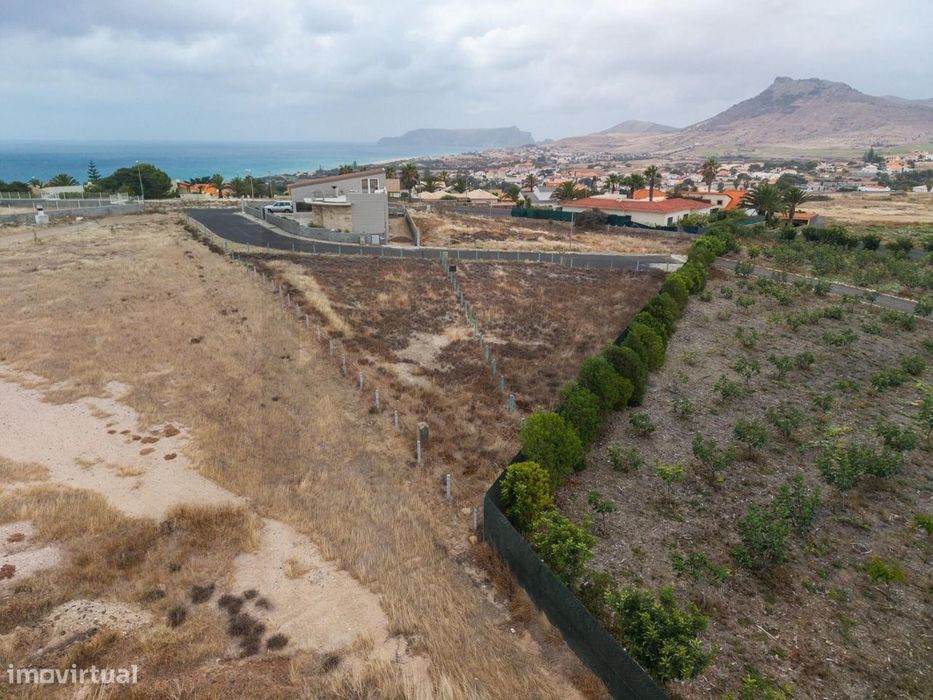 Terreno Urbano de 458 m2 à Venda – Urbanização das Lombas, Porto Santo