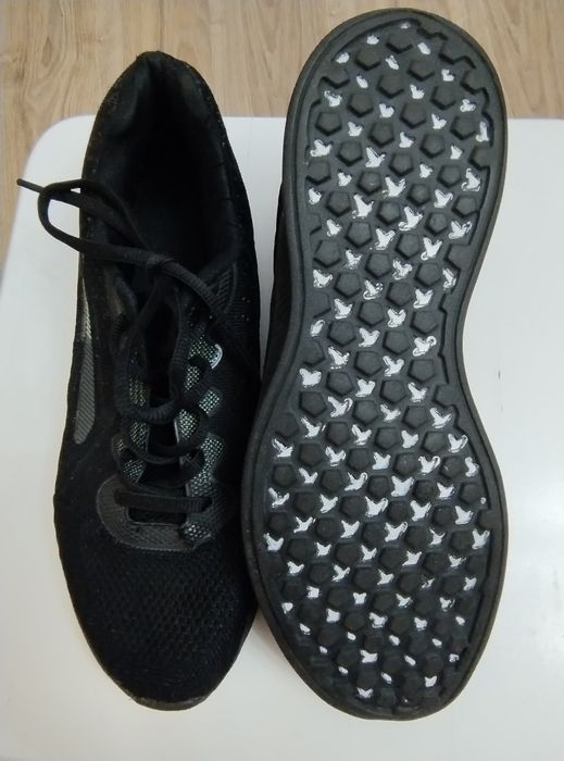 Buty sportowe damskie 41 rozmiar 26.5 cm